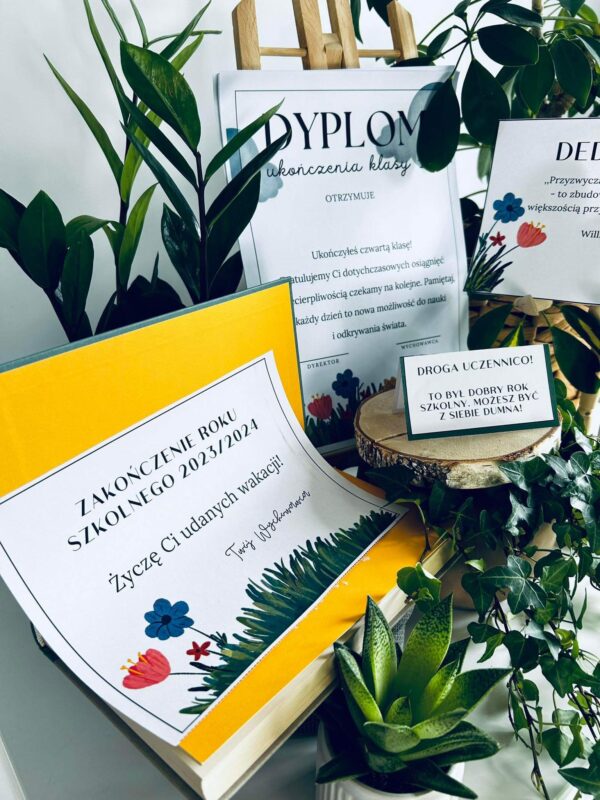 dyplomy kolorowa laka