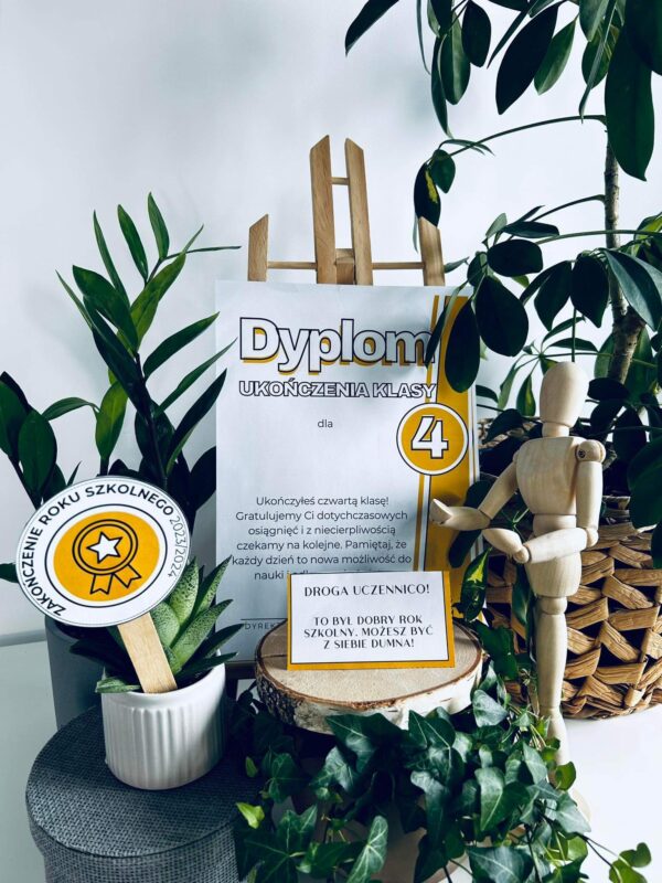 dyplomy zakończenie roku