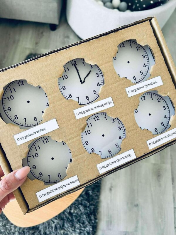 ZEGAROWA UKŁADANKA DIY