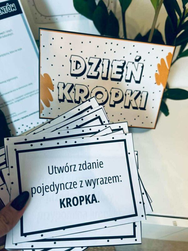 DZIEŃ KROPKI - SŁOIK Z PYTANIAMI