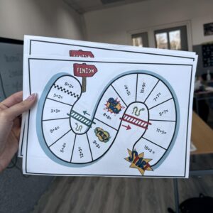 MATEMATYCZNE GRY - DODAWANIE, ODEJMOWANIE, MNOŻENIE